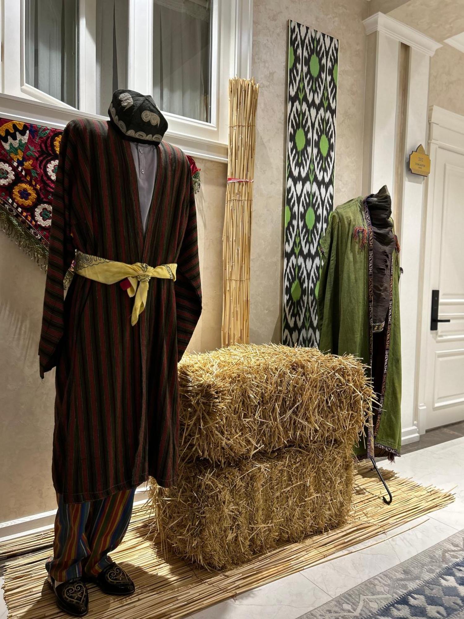 Al Madina Hotel サマルカンド エクステリア 写真